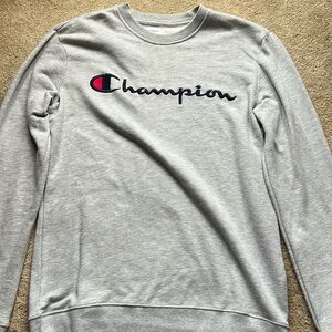Men’s small champion sweatshirt